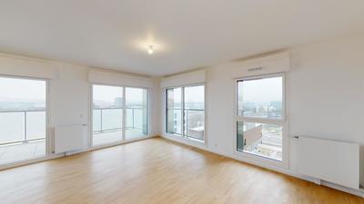 Appartement - 81 m² - 4 pièces