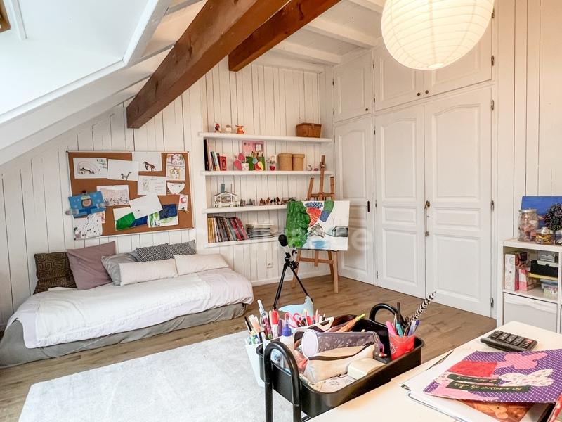 Maison - 160 m² - 5 pièces