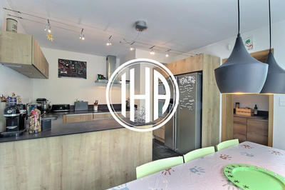 Villa - 183 m² - 7 pièces