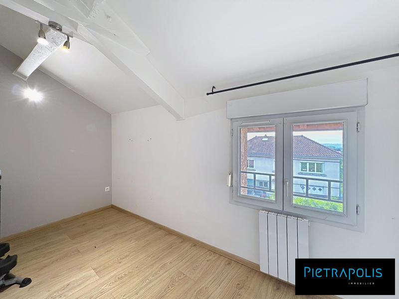 Maison - 86 m² - 4 pièces