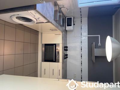 Chambre - 12 m² - 1 pièce