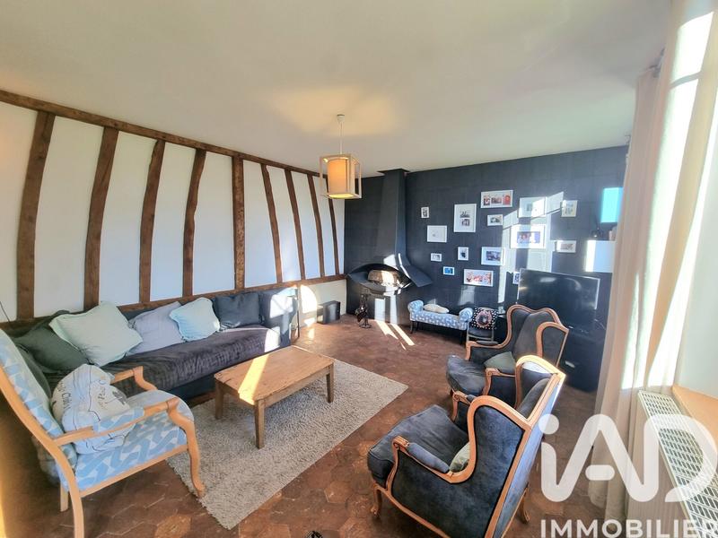 Maison - 200 m² - 10 pièces