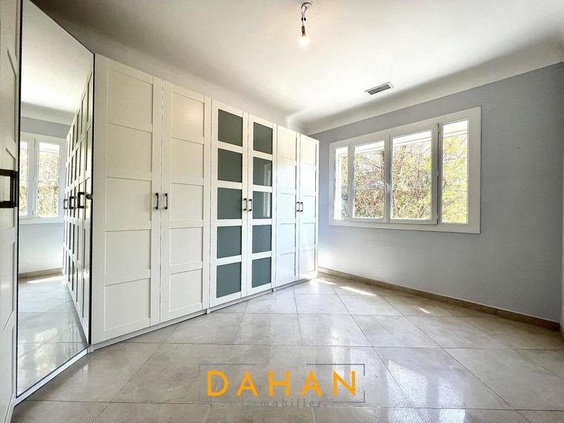 Appartement - 88 m² - 4 pièces