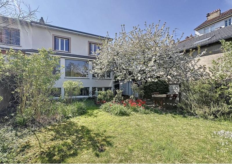 Maison - 165 m² - 6 pièces