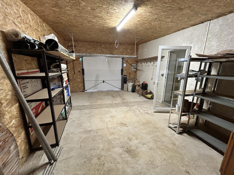 Maison - 217 m² - 7 pièces