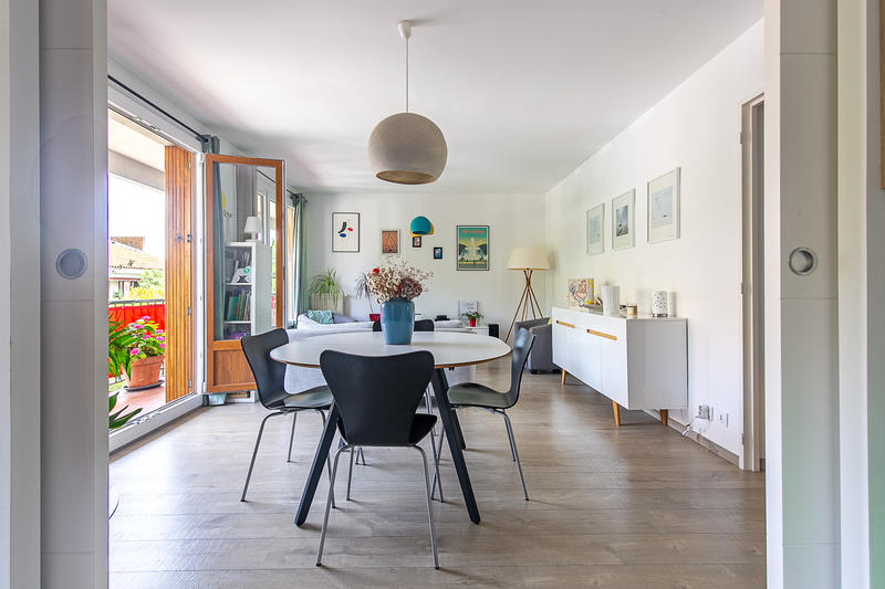 Appartement - 98 m² - 5 pièces