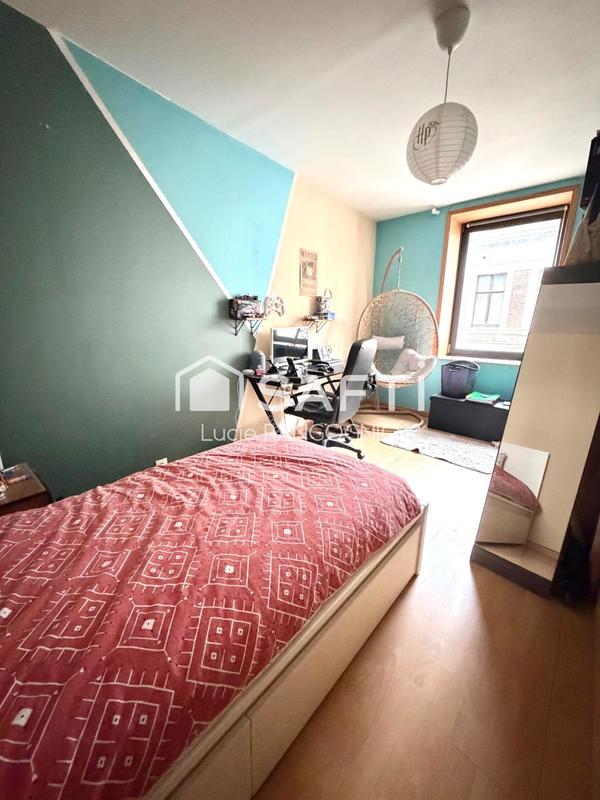 Maison - 95 m² - 4 pièces