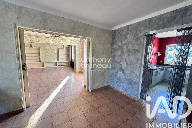 Maison - 220 m² - 9 pièces