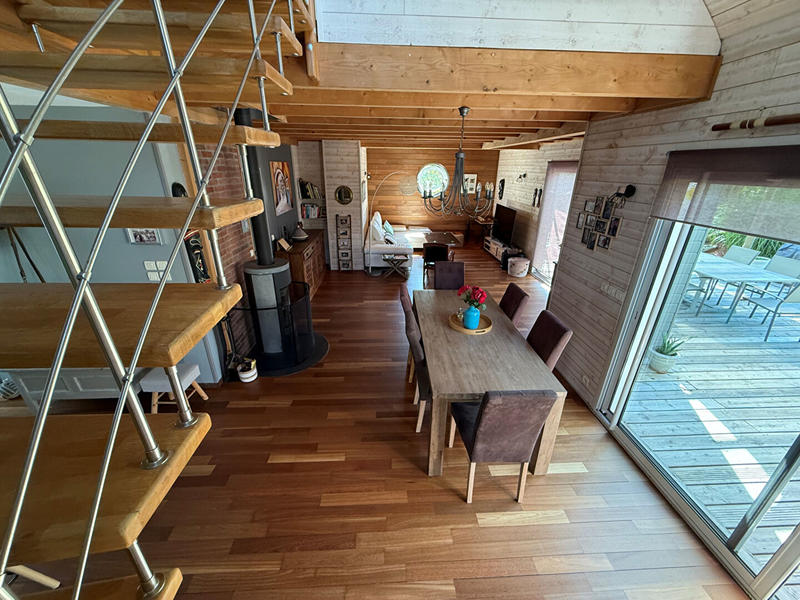 Maison - 110 m² - 4 pièces