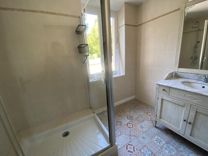 Maison - 150 m² - 10 pièces