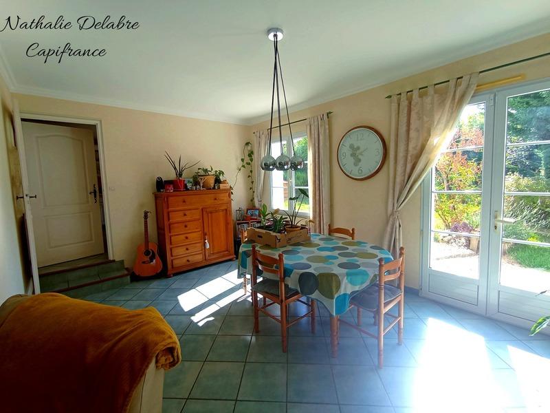 Maison - 166 m² - 8 pièces