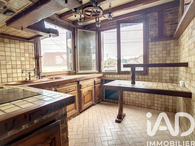 Maison - 143 m² - 6 pièces