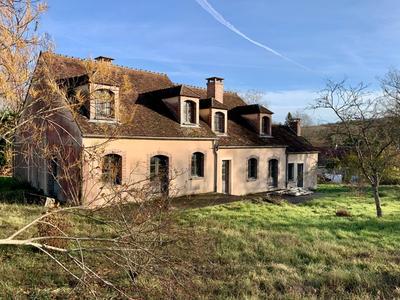 Maison - 260 m² - 6 pièces