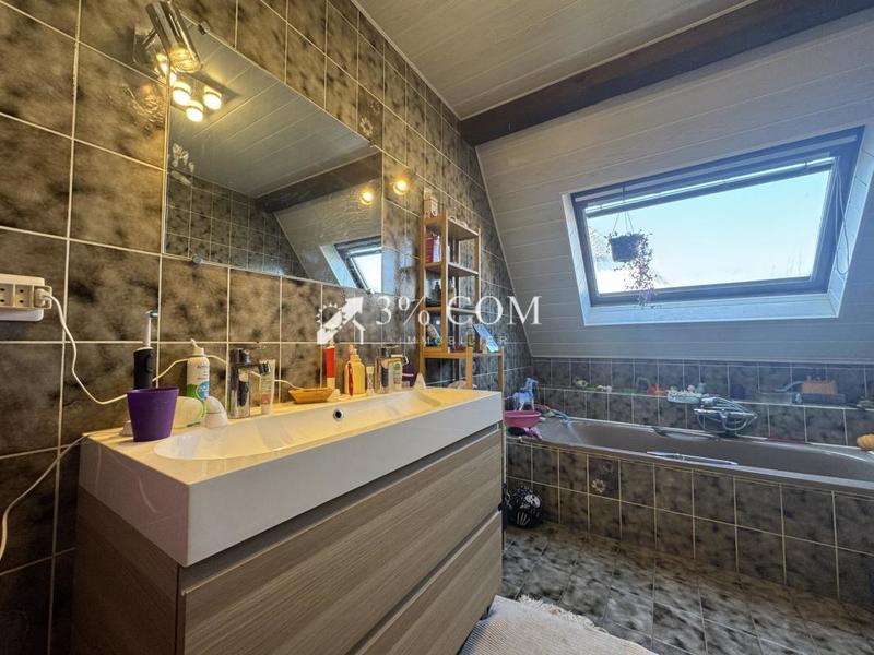 Maison traditionnelle - 150 m² - 7 pièces