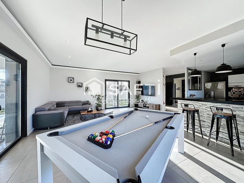 Maison - 153 m² - 6 pièces