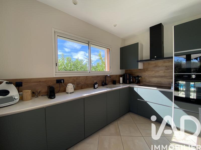 Maison - 158 m² - 6 pièces