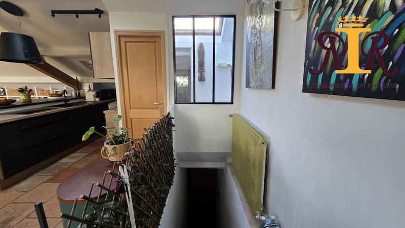 Appartement - 80 m² - 4 pièces