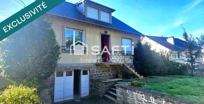 Maison - 111 m² - 7 pièces