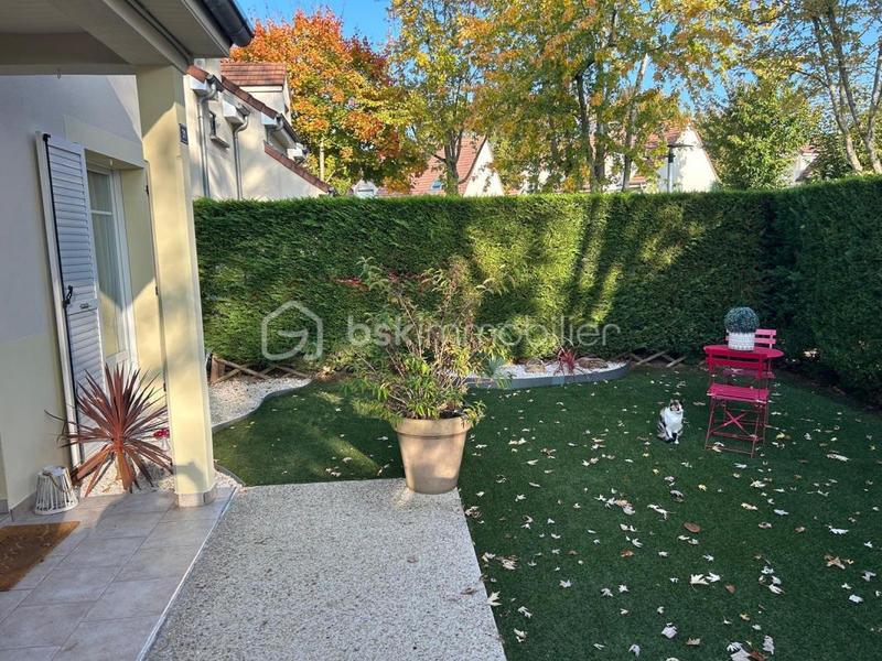 Maison - 142 m² - 6 pièces