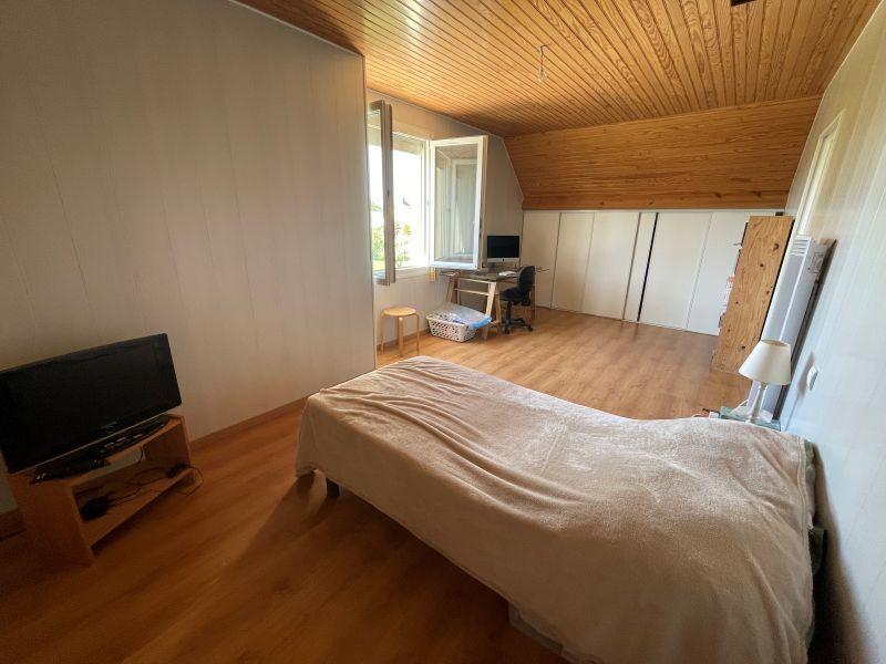 Maison - 175 m² - 9 pièces