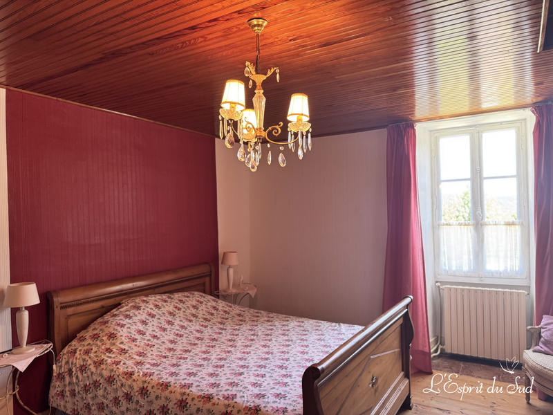 Maison - 150 m² - 7 pièces