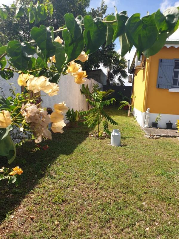 Villa - 80 m² - 4 pièces