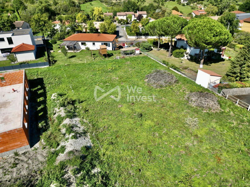 Terrain - 1 200 m²
