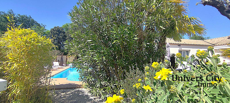 Maison - 196 m² - 7 pièces