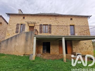 Maison - 300 m² - 10 pièces