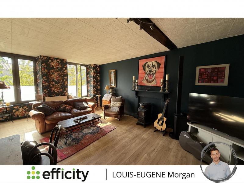 Immeuble - 220 m² - 11 pièces