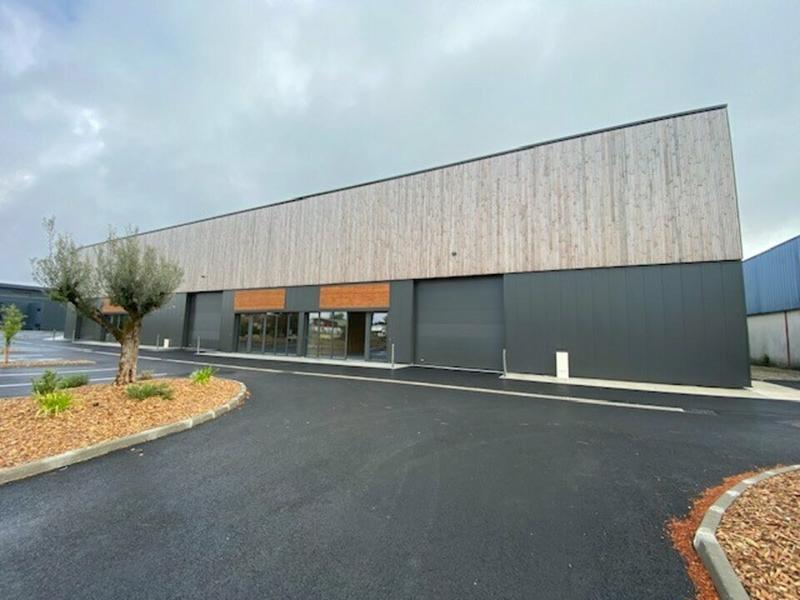 Local d'activité / Entrepôt - 1 662 m²