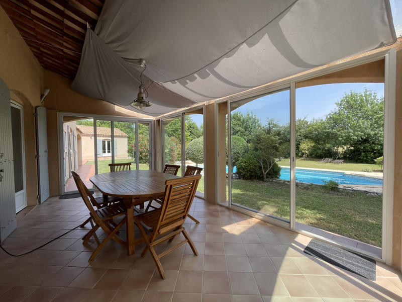 Maison - 210 m² - 5 pièces