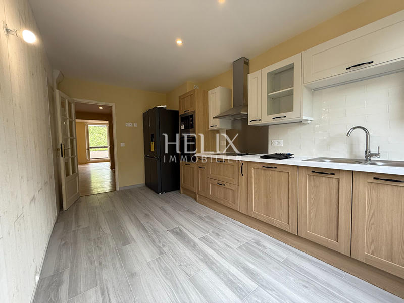 Appartement - 124 m² - 3 pièces