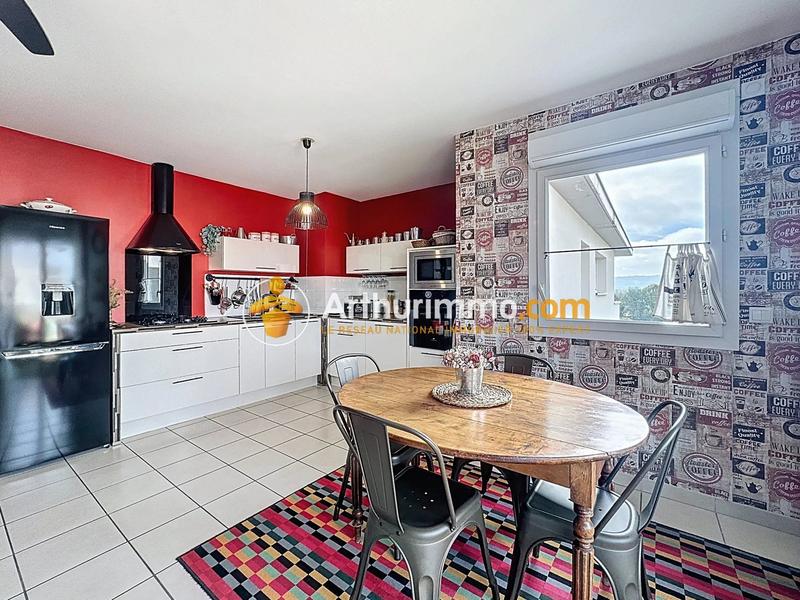 Appartement - 49 m² - 2 pièces