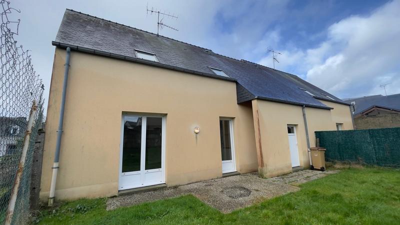 Maison traditionnelle - 121 m² - 5 pièces