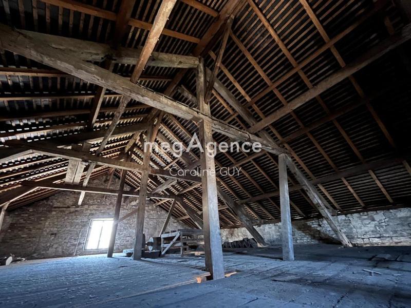 Maison - 267 m² - 11 pièces