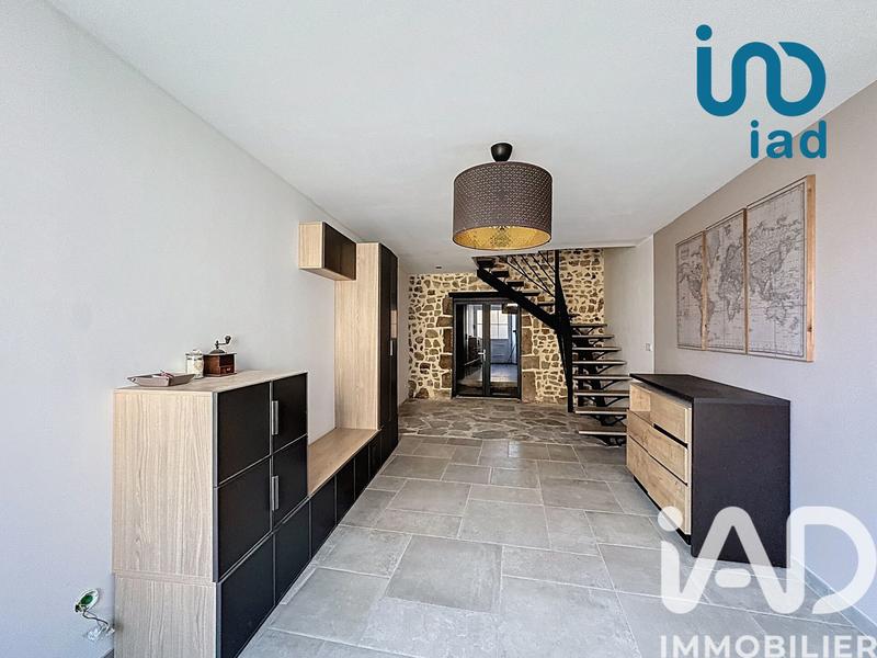 Maison de village - 200 m² - 9 pièces