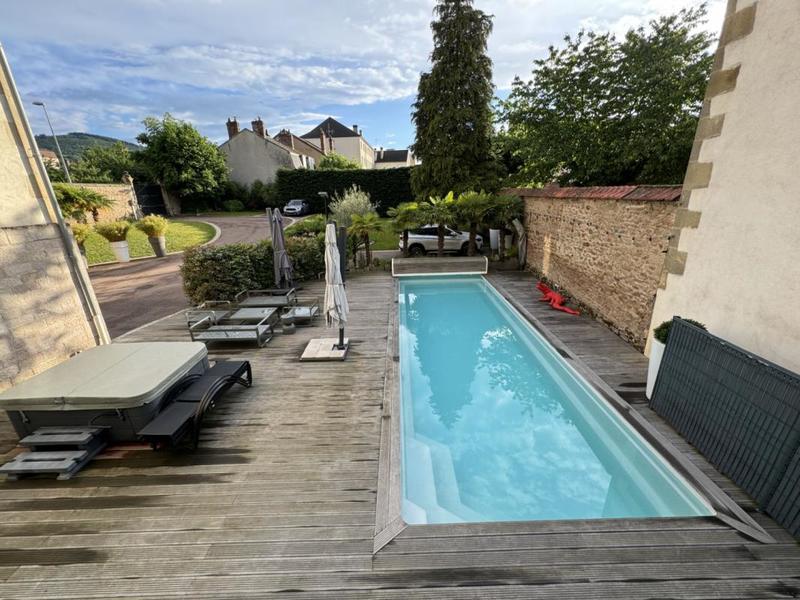 Hôtel particulier - 583 m² - 14 pièces