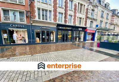 Local commercial - 200 m²