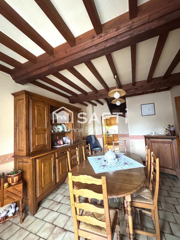 Maison - 137 m² - 7 pièces