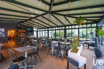 Local commercial - 1 700 m²