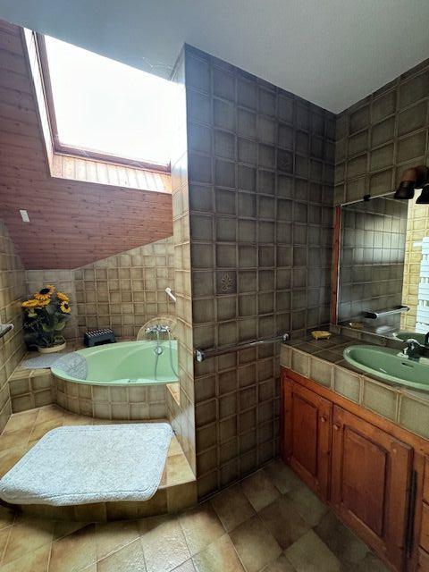 Maison - 185 m² - 5 pièces