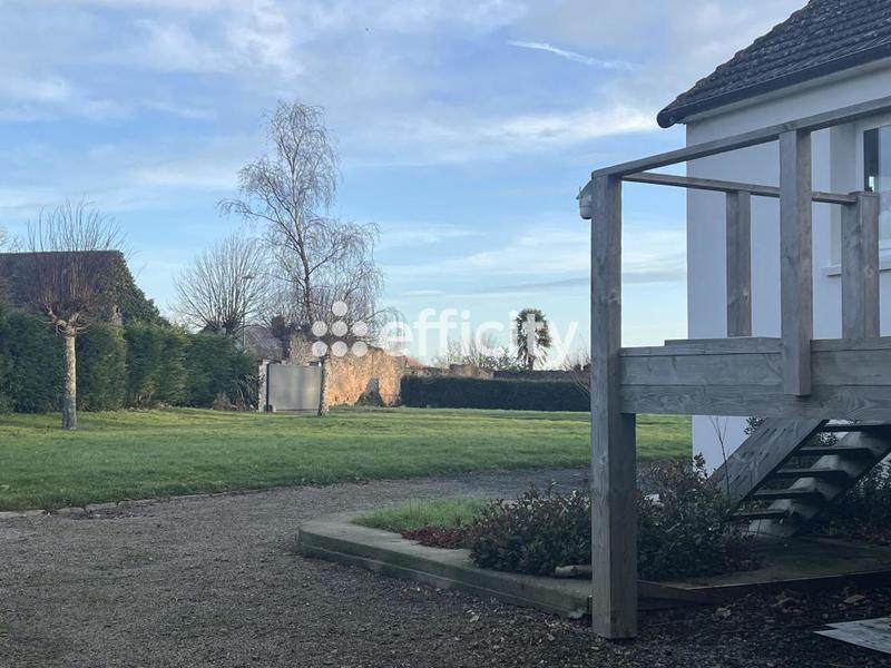 Maison - 210 m² - 8 pièces