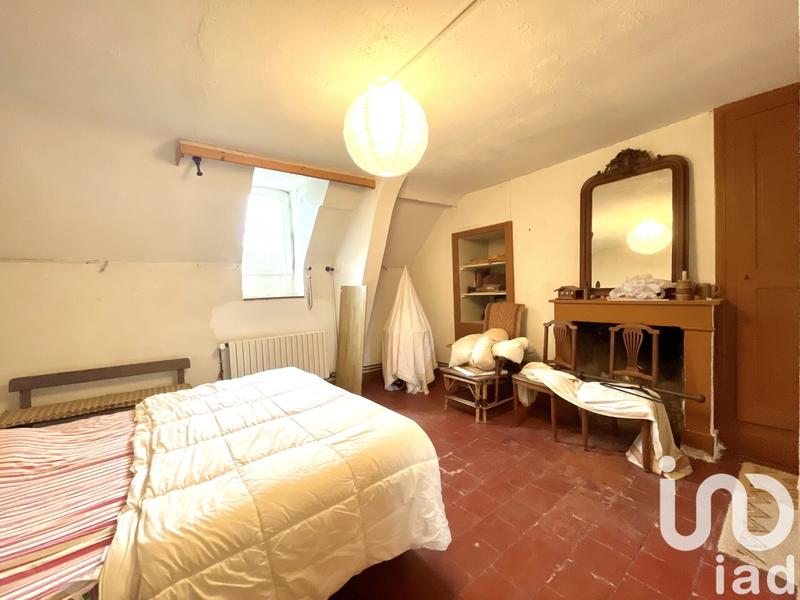 Maison - 245 m² - 11 pièces