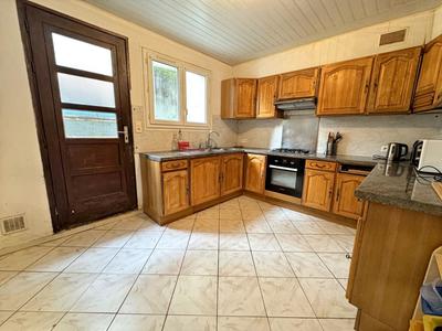 Maison - 85 m² - 4 pièces