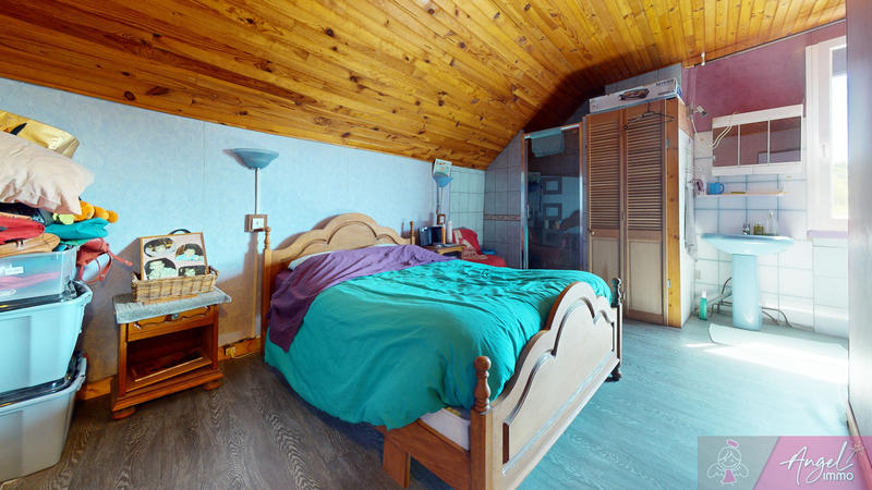 Maison - 117 m² - 6 pièces