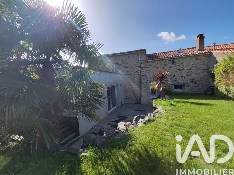 Maison - 127 m² - 6 pièces