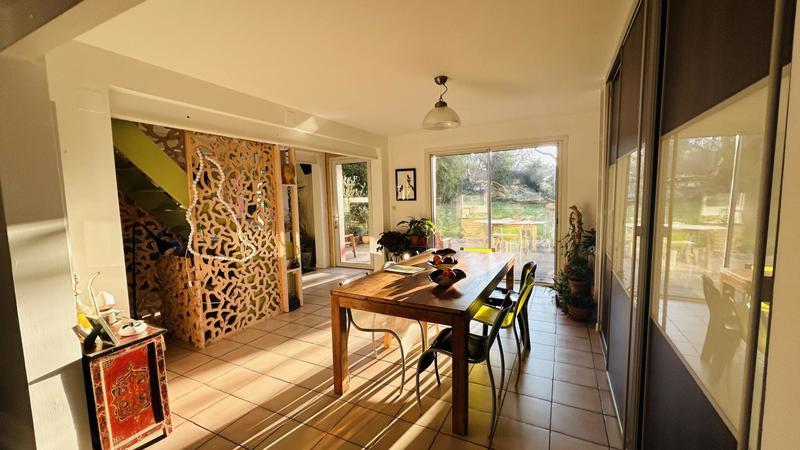 Maison ancienne - 219 m² - 8 pièces