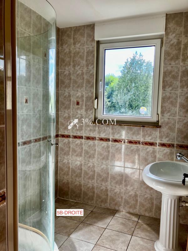 Maison - 230 m² - 9 pièces