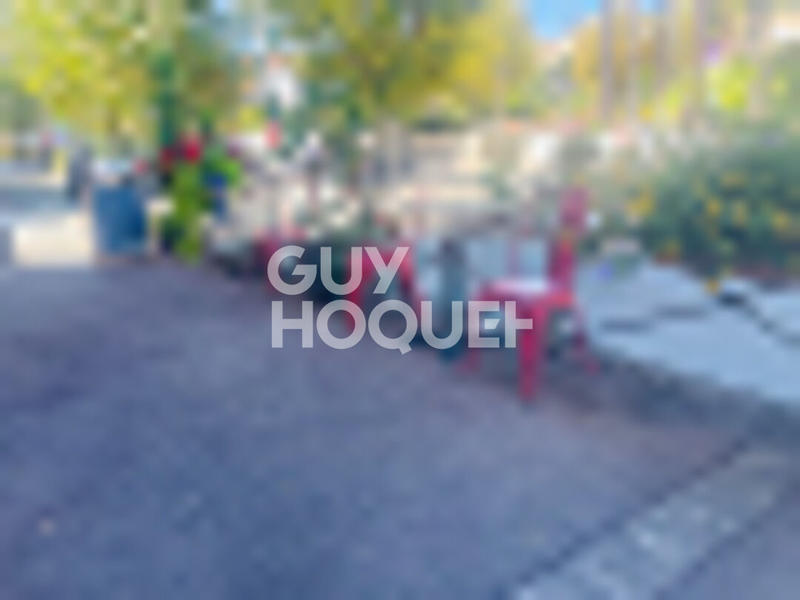 Fonds de commerce - 100 m²